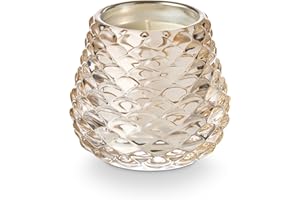 Illume Seasonal Winter White Glass Pinecone Candle