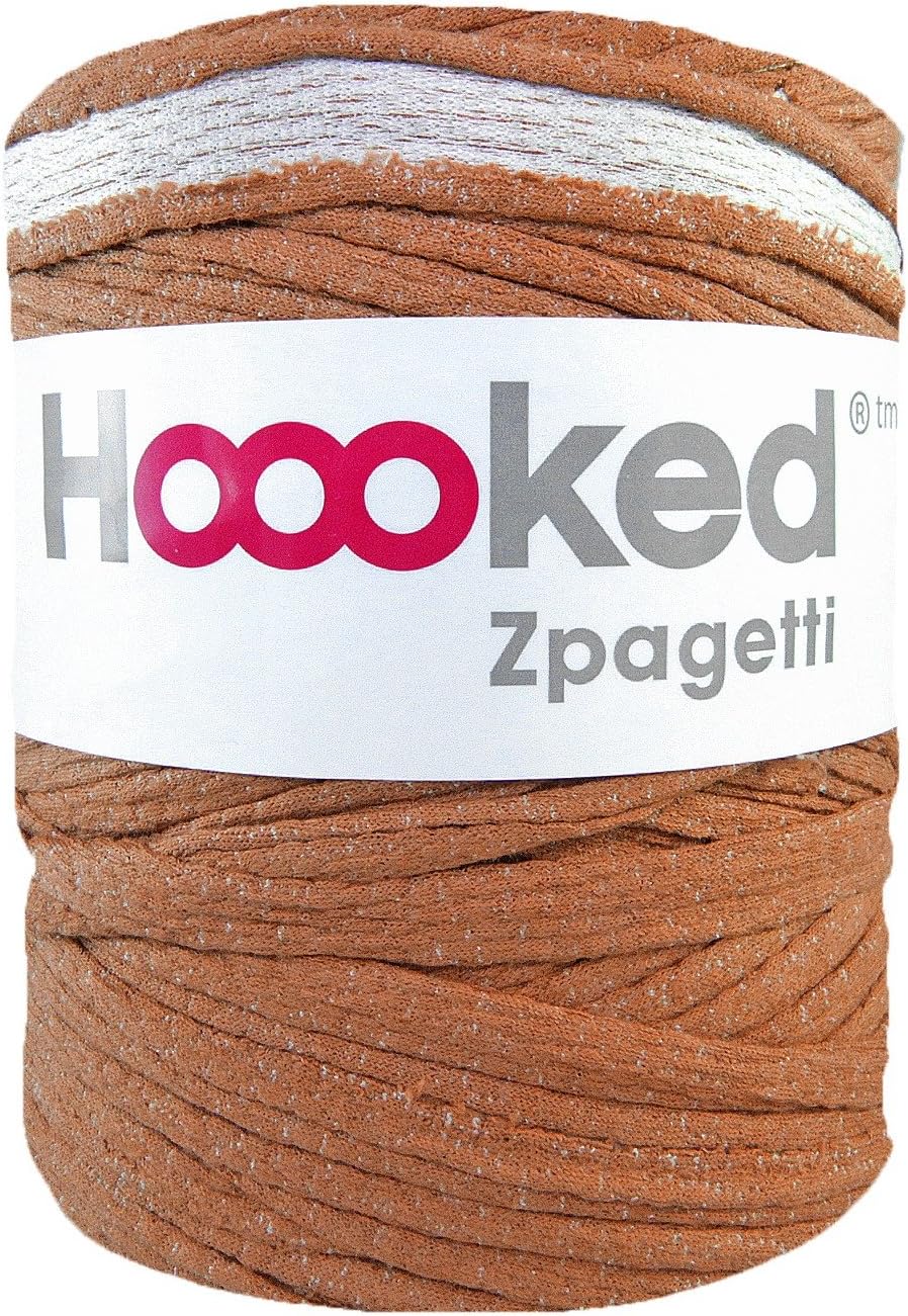 Hoooked Zpagetti Textured tawny brown with white backing t-shirt yarn