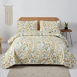 Summer Floral Quilt King Size Lightweight Yellow