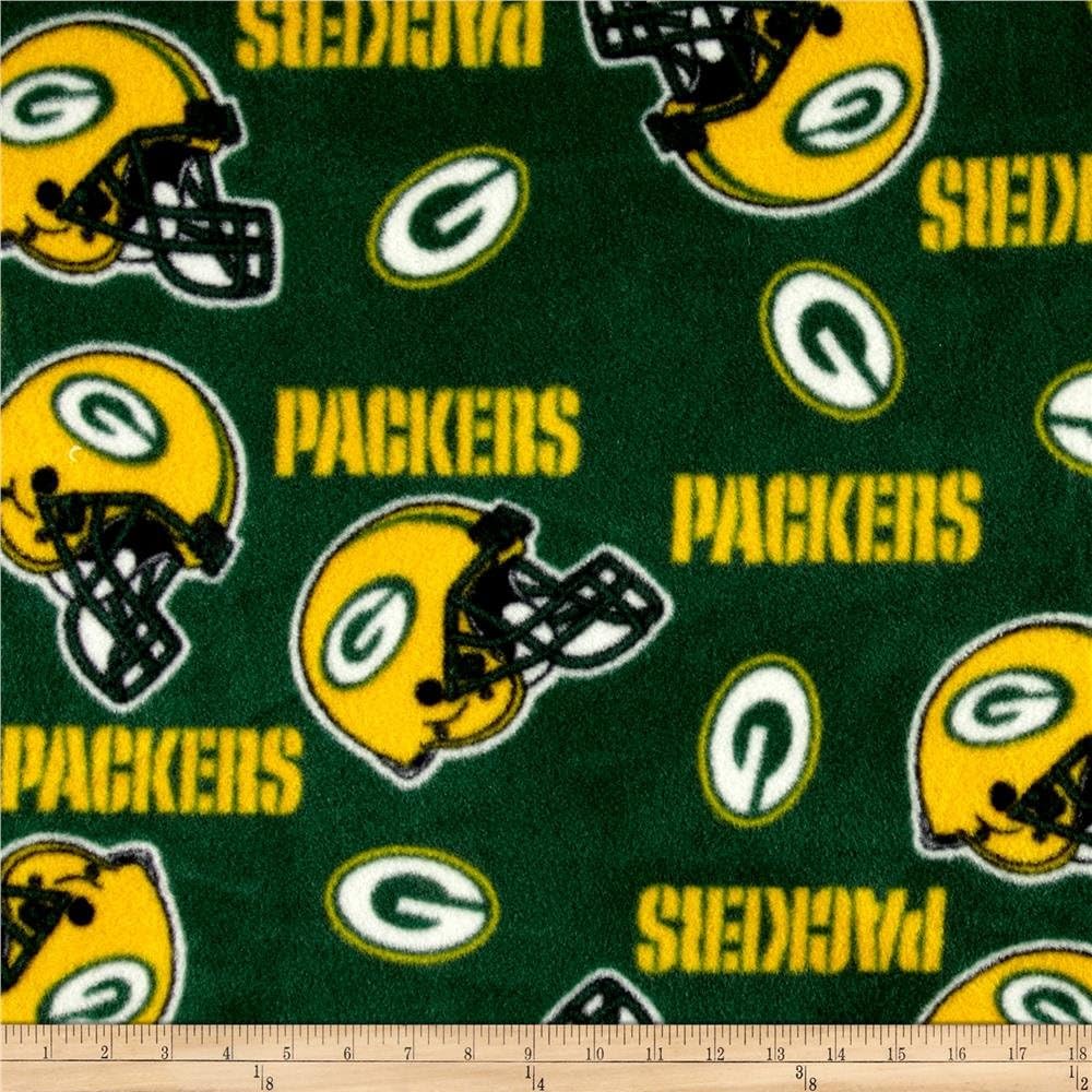 Amazon Com Fabric Traditions Nfl Fleece Bay Packers Tossed Helmets Yard Green Yellow