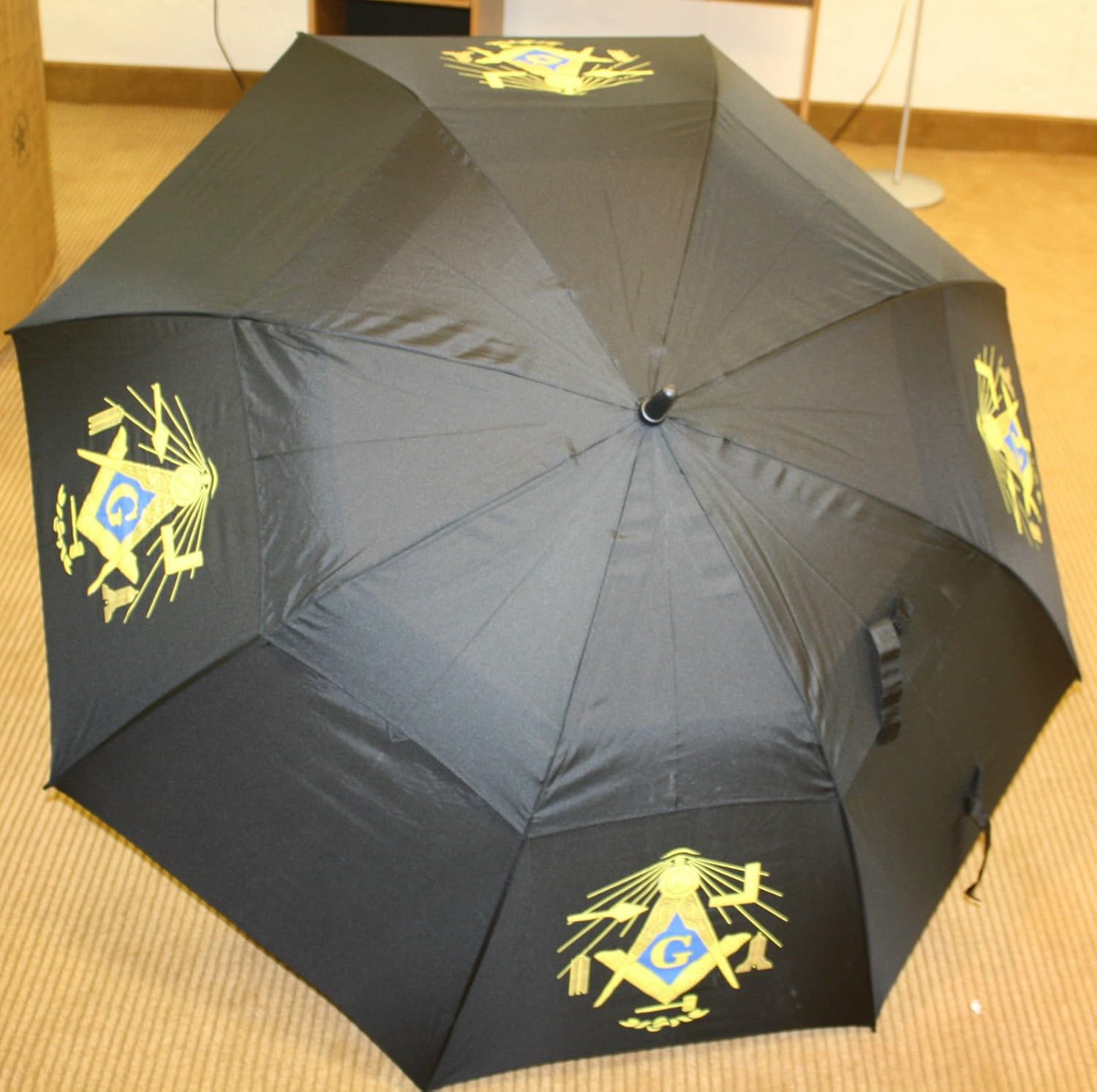 strong umbrella wind resistant amazon