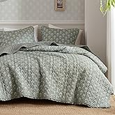 Madison Park Vintage Floral Quilt Set, 3PC Queen Reversible Bedding Set | Lightweight Bedspread Set with 2 Shams, Traditional Block Print Coverlets with Ruffled Edge, Sage Green