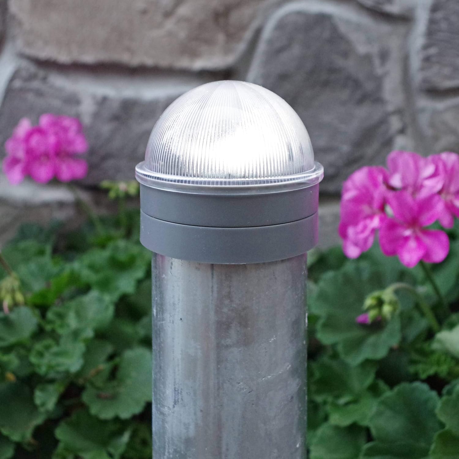 Classy Caps CH2233S Summit Chain Link Fence Solar Post Cap Silver Post