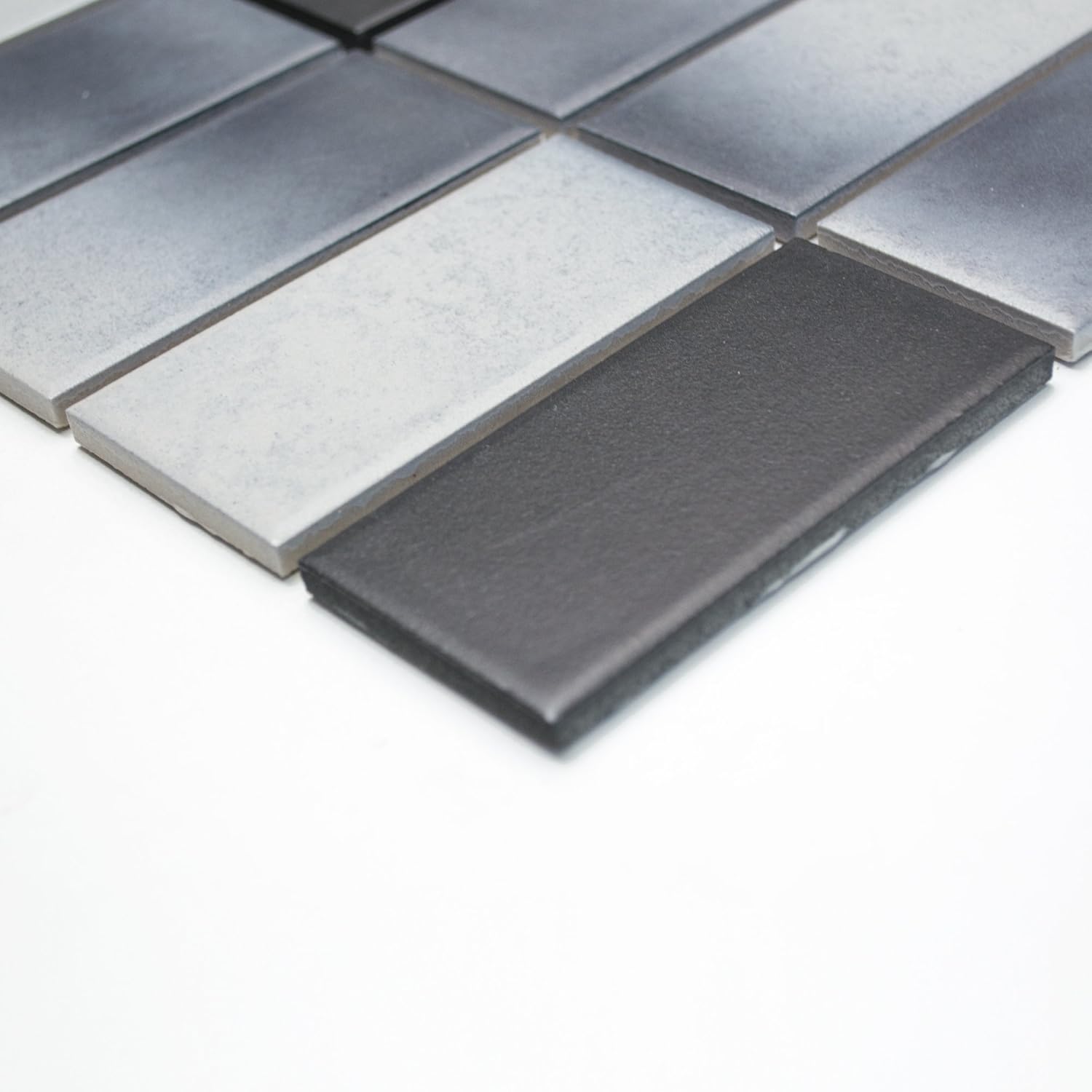 Heimwerker 1 m² Glasmosaik Mosaik Fliesen Dusche Pool Farbe Delfin Blau