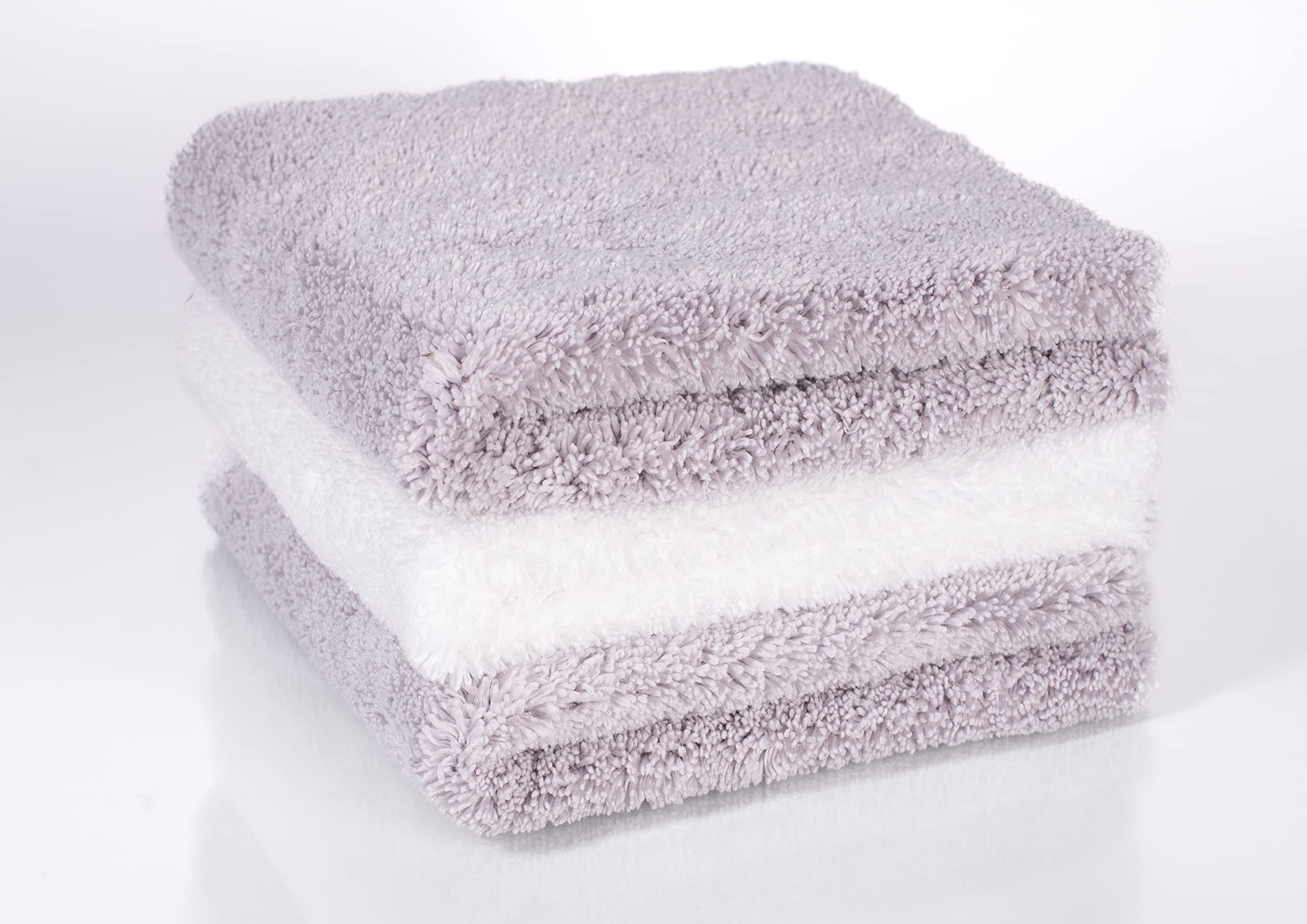 Glart 3 microfiber cloths for high-gloss kitchens, 40x40 cm, ultrasonically cut. Ideal for kitchen fronts and paint cleaning. Practical kitchen towel