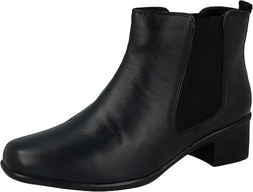 chelsea boots size 4