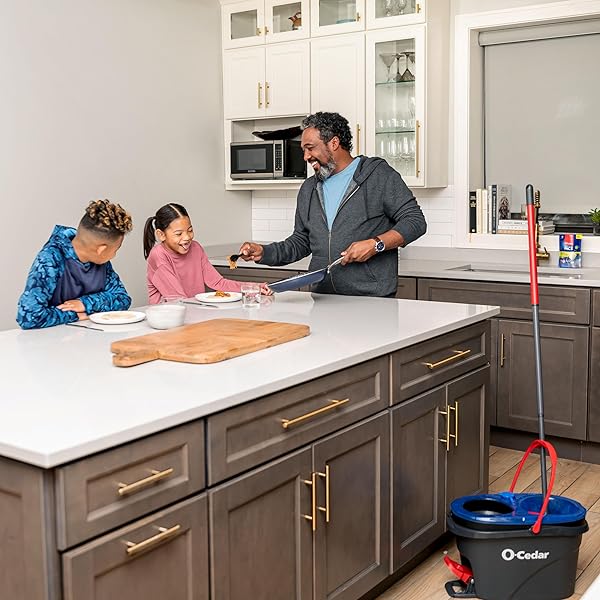 O-CEDAR RINSECLEAN SPIN MOP & BUCKET SYSTEM + 1 EXTRA MOP HEAD | CLEAN WITH CLEAN WATER | REMOVES 99% OF BACTERIA