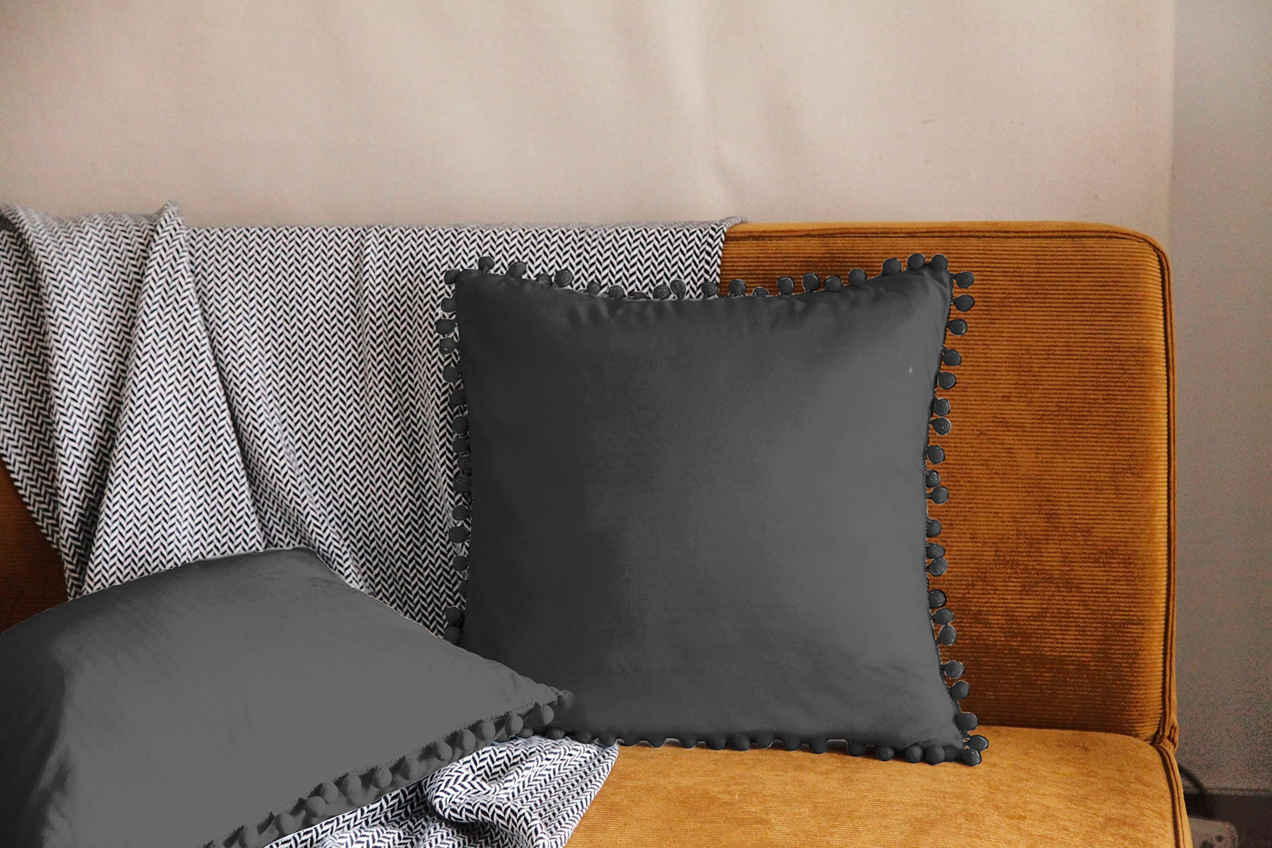 Pagnanno. Set of 2 Soft Velvet Cushion Covers 45x45cm(18x18 Inches) Pom Throw Pillowcases Square Cushion Covers for Chairs,living and bedroom with Invisible Zipper (18"x18" (Pack of 2), Dark Grey)