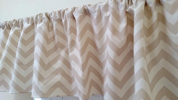 Amazon Com Beige And Natural Chevron Valance Curtain Zig Zag