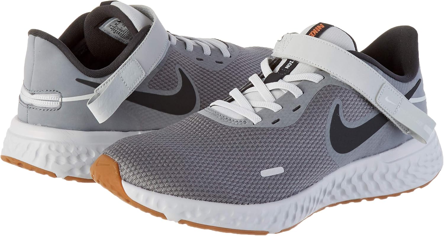 nike revolution 5 flyease amazon