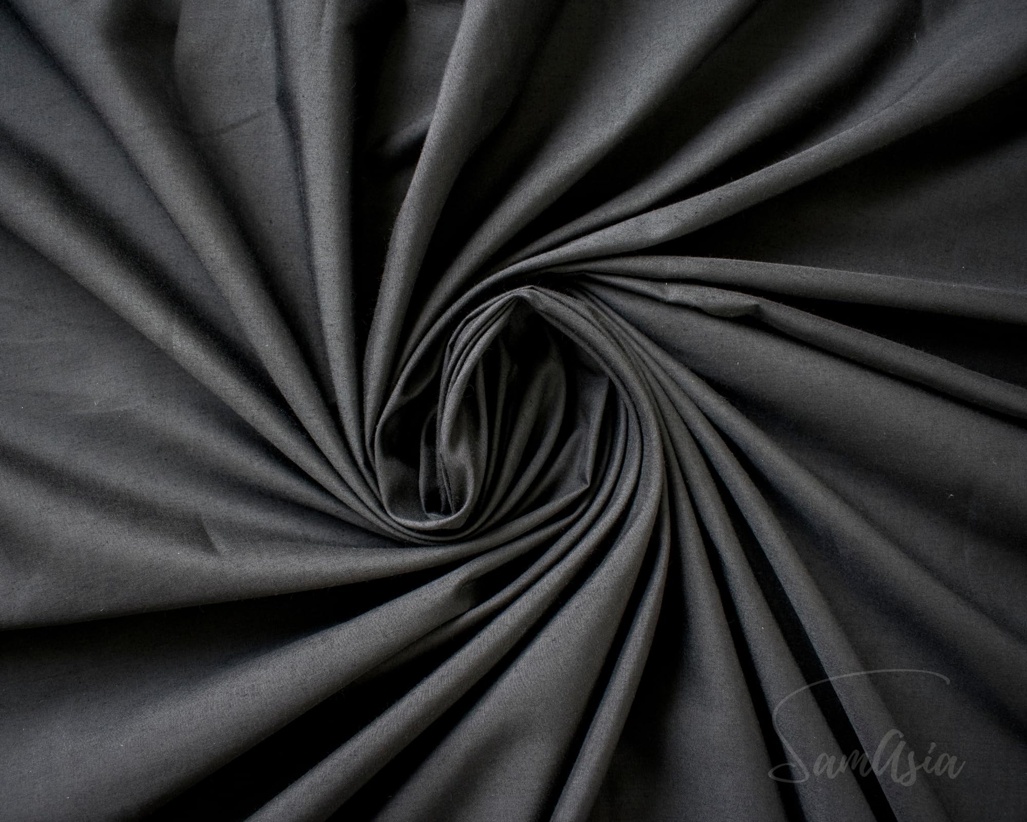 Plain Black Polycotton Fabric for Dressmaking, Art & Craft, Sewing, Quilting | 45'' - 115 cm Wide| Precut Length 10m — image 1