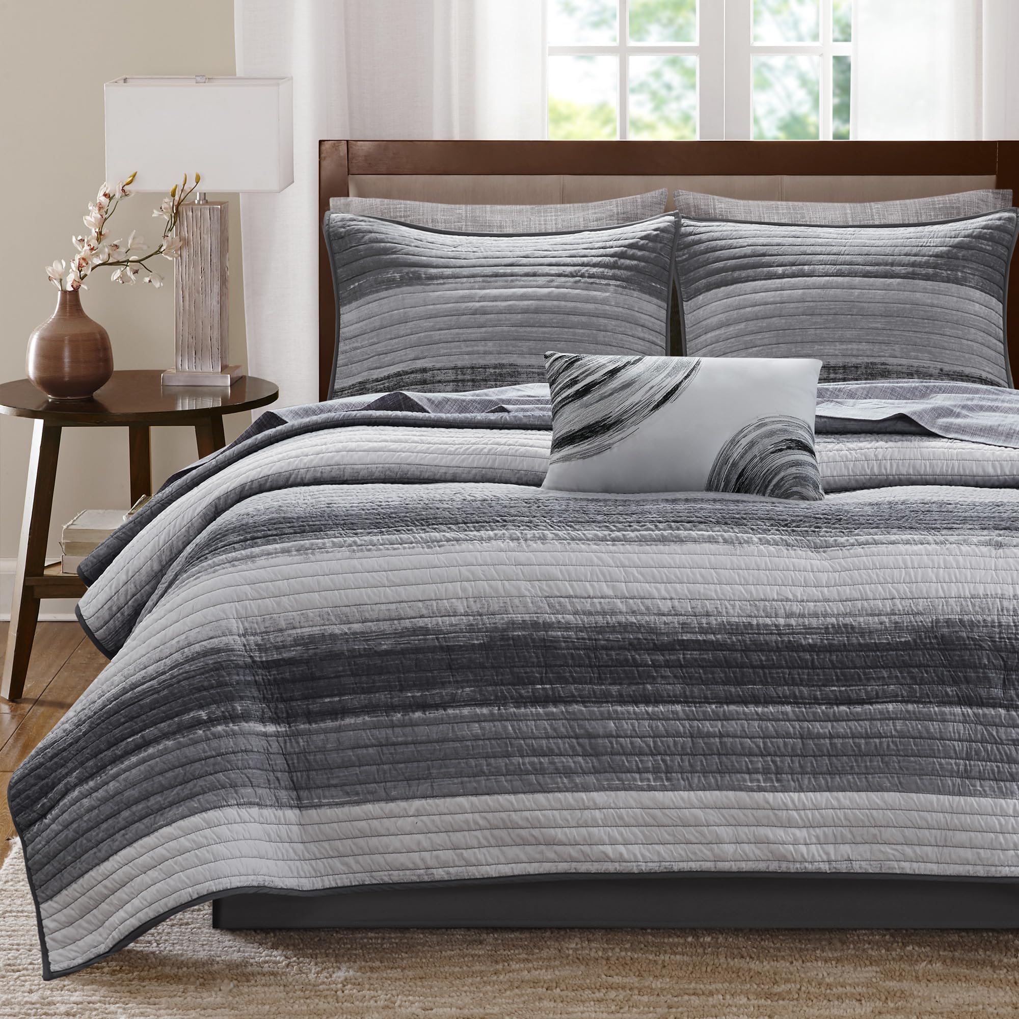 Madison Park Essentials Saben Cozy Bed in A Bag Reversible Quilt with Complete Cotton Sheet Set-Geometric Design All Season Cover, Decorative Pillow, Cal King(104"x92"), Stripes Black 8 Piece Image