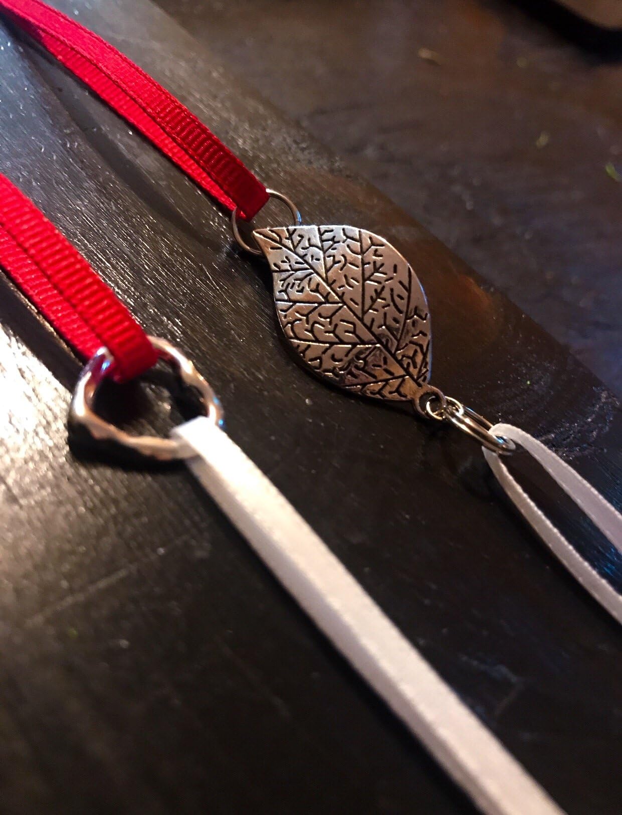 Baba Marta Gift Set of 2 Stacking Friendship Leaf and Heart Bracelets Adornment Adjustable Pair Bulgaria Martenica Martenisa Marteniza Martenizi Martenisi Martenici Martis Martenitza Martenitzi