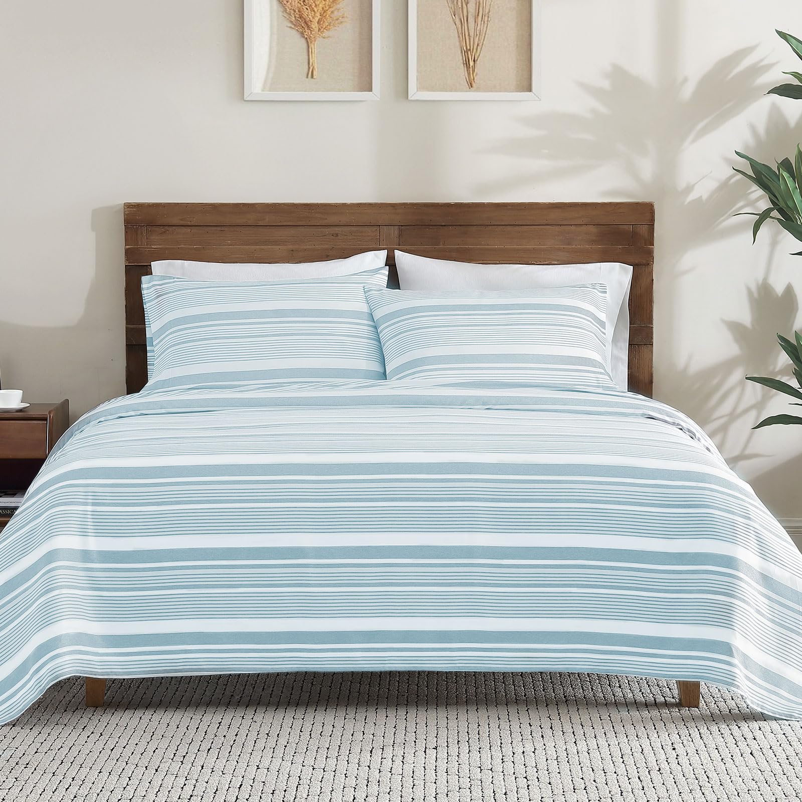 ClevaHome Classic Stripe Sheet Set - 4 Pieces Super Soft & Breathable Bed Sheet Set with Deep Pocket, Enhanced Comfort & Easy Care (King, Glacier Stripe) Image