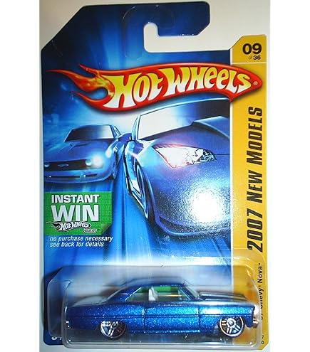 Amazon.com: Hot Wheels Super Nova '66, coche fundido a escala 1:64