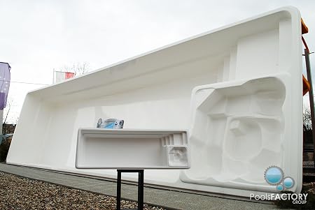 Piscina grande de plástico reforzado de vidrio con molde en ...