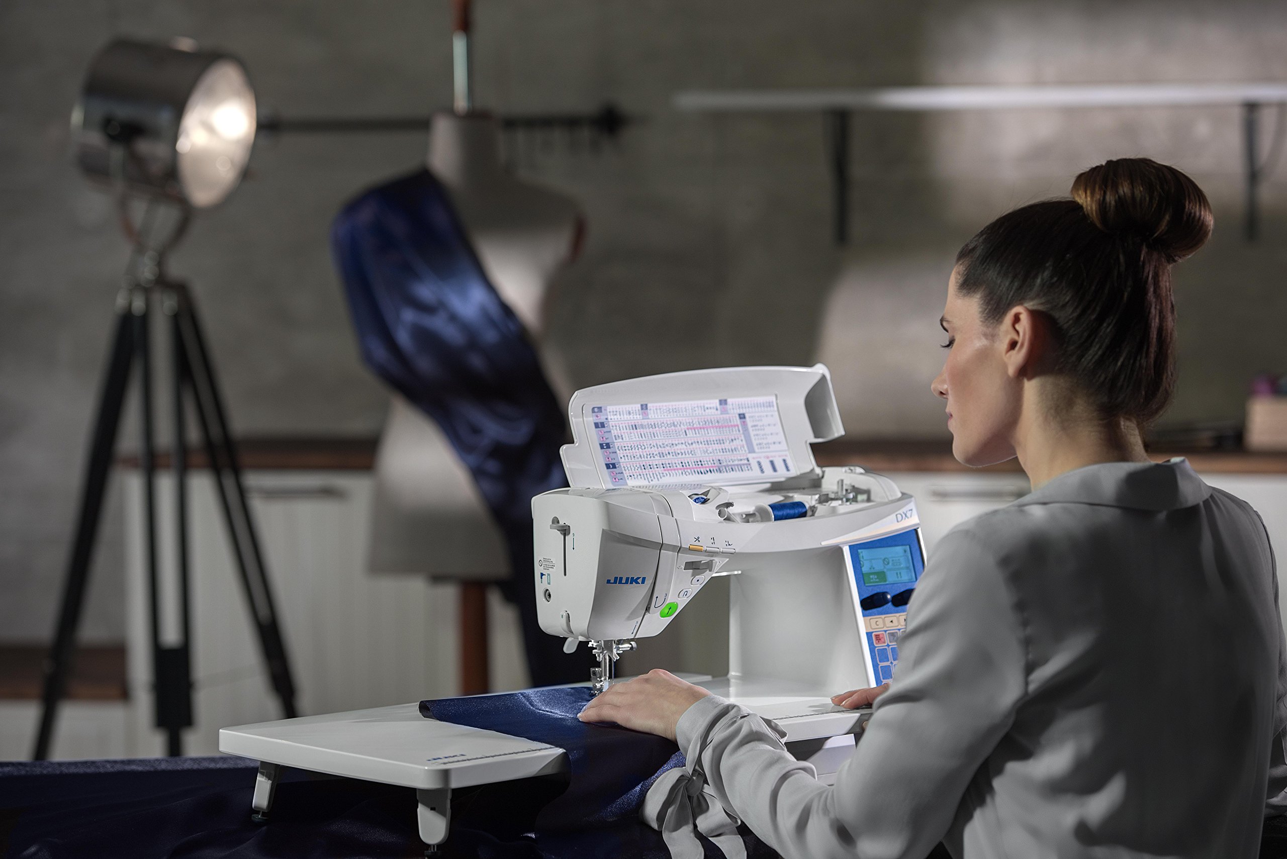 Juki HZLDX7 Electric Sewing Machine with Automatic Thread Cutter Foot