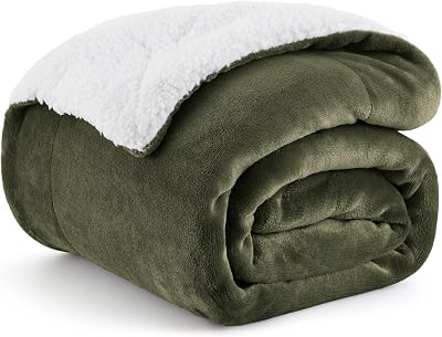 Bedsure Sherpa Fleece Throw Blanket Ivy Green 130x150cm