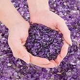 EZEELAI 0.88 Lb Amethyst Crushed Stones Crystal Quartz Chips, Natural Tumbled Stones Irregular Shaped Gravels Pebbles Healing Stones for Vases Filler, Aquarium Gravel Rocks, Succulent Plants Decor