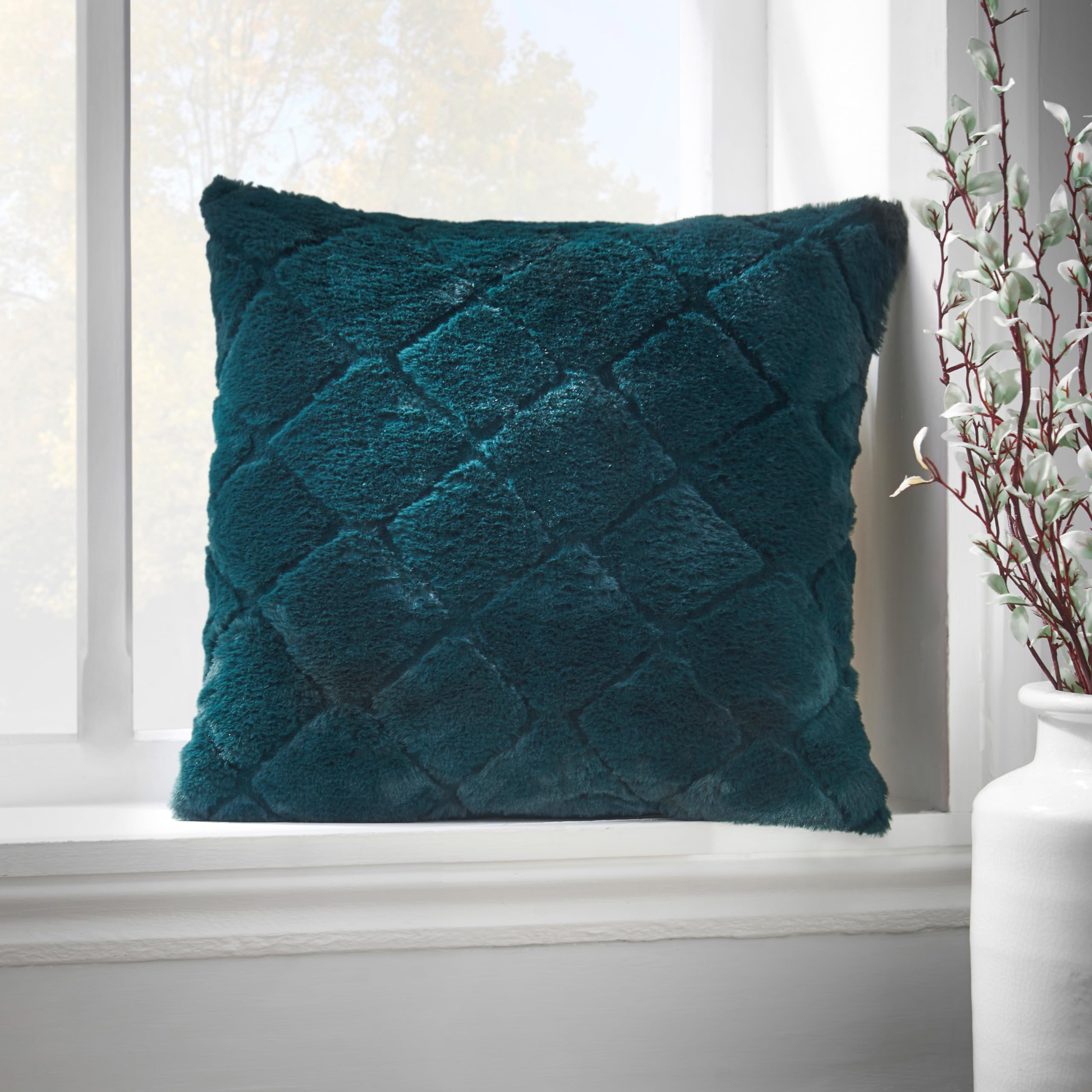 Catherine Lansfield Cosy Diamond Faux Fur 43x43cm Cushion Cover Bottle Green