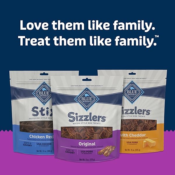 BLUE BUFFALO SIZZLERS NATURAL SOFT DOG TREATS, BACON-STYLE SOFT-MOIST DOG TREATS WITH REAL USA PORK, ORIGINAL FLAVOR, 6-OZ BAG