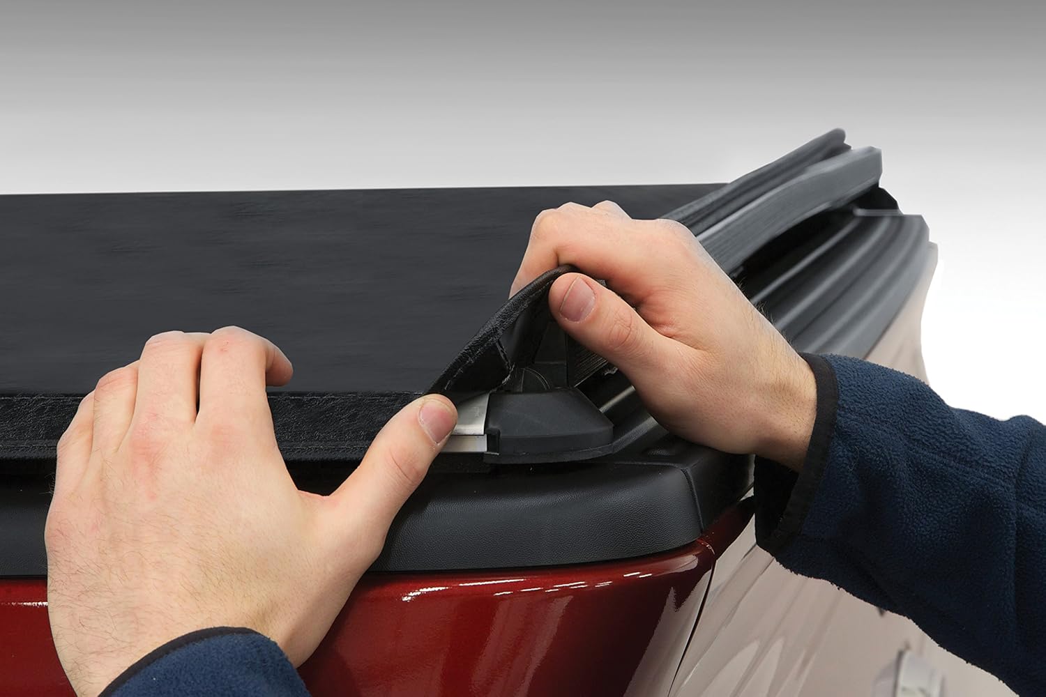Amazon Com Extang Tuff Tonno Soft Roll Up Truck Bed Tonneau Cover 14605 Fits 96 03 Chevy S10 Stepside 6 6 Bed Automotive