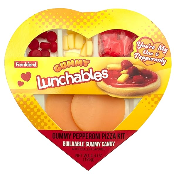LUNCHABLES GUMMY CANDY PEPPERONI PIZZA KIT HEART SHAPED BOX GIFT