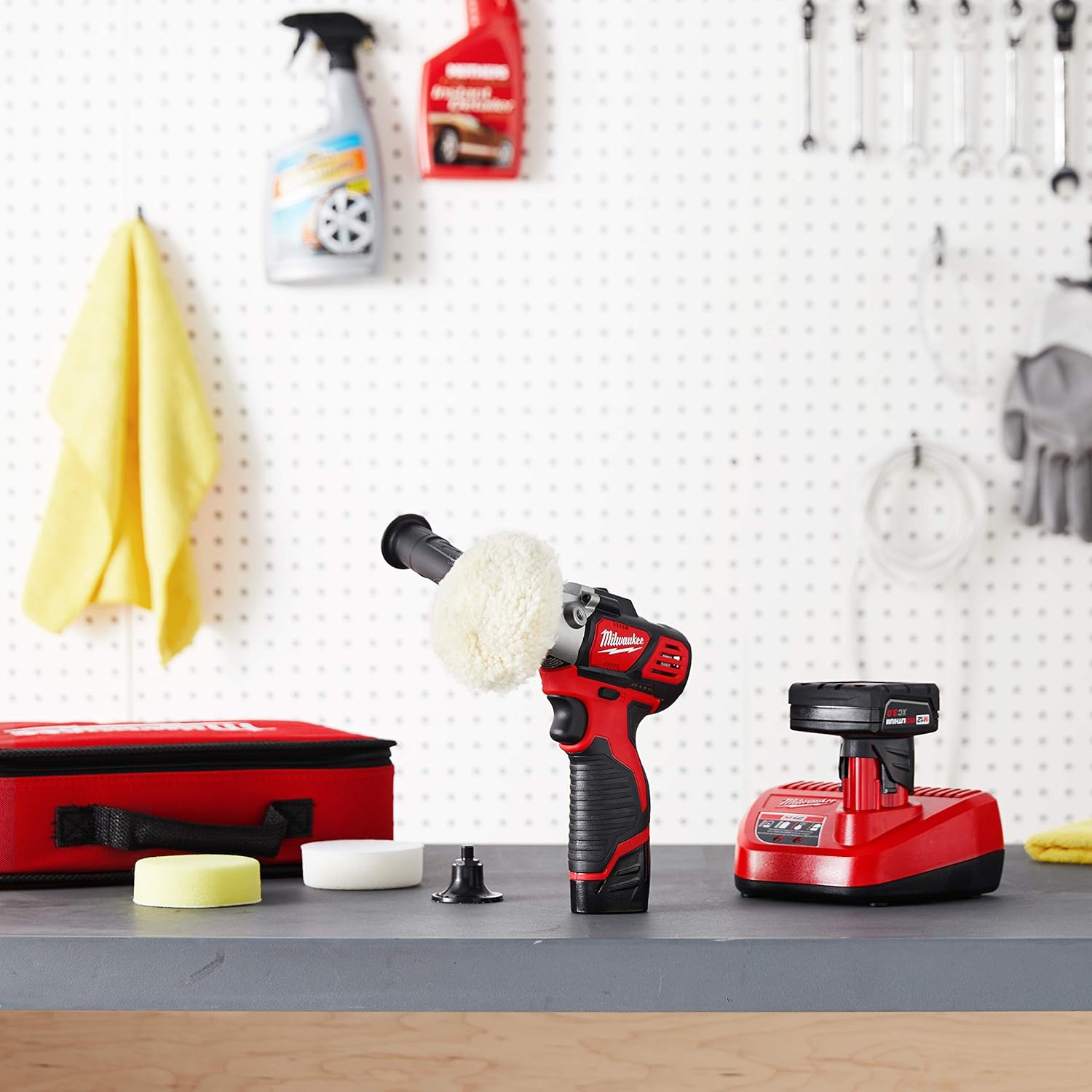 Milwaukee 2438-22X M12 Variable Speed Polisher/Sander – Xc/Cp Kit - - 