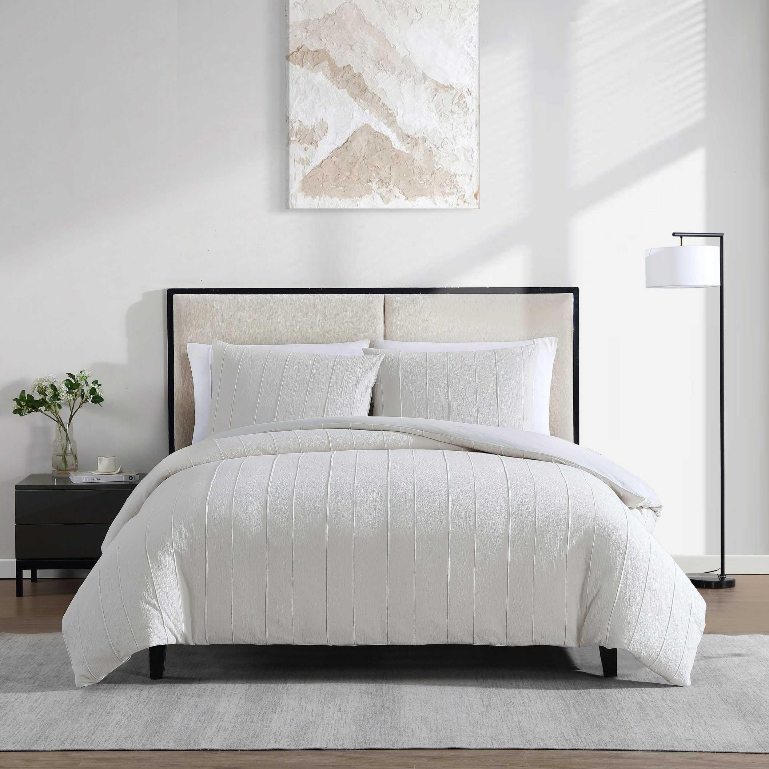 Photo 1 of , Crisp Cotton Percale Reverse, Lightweight Bedding for Year Round, Button Closure Set with Matching Pillowcases (Woven Tucks Beige)