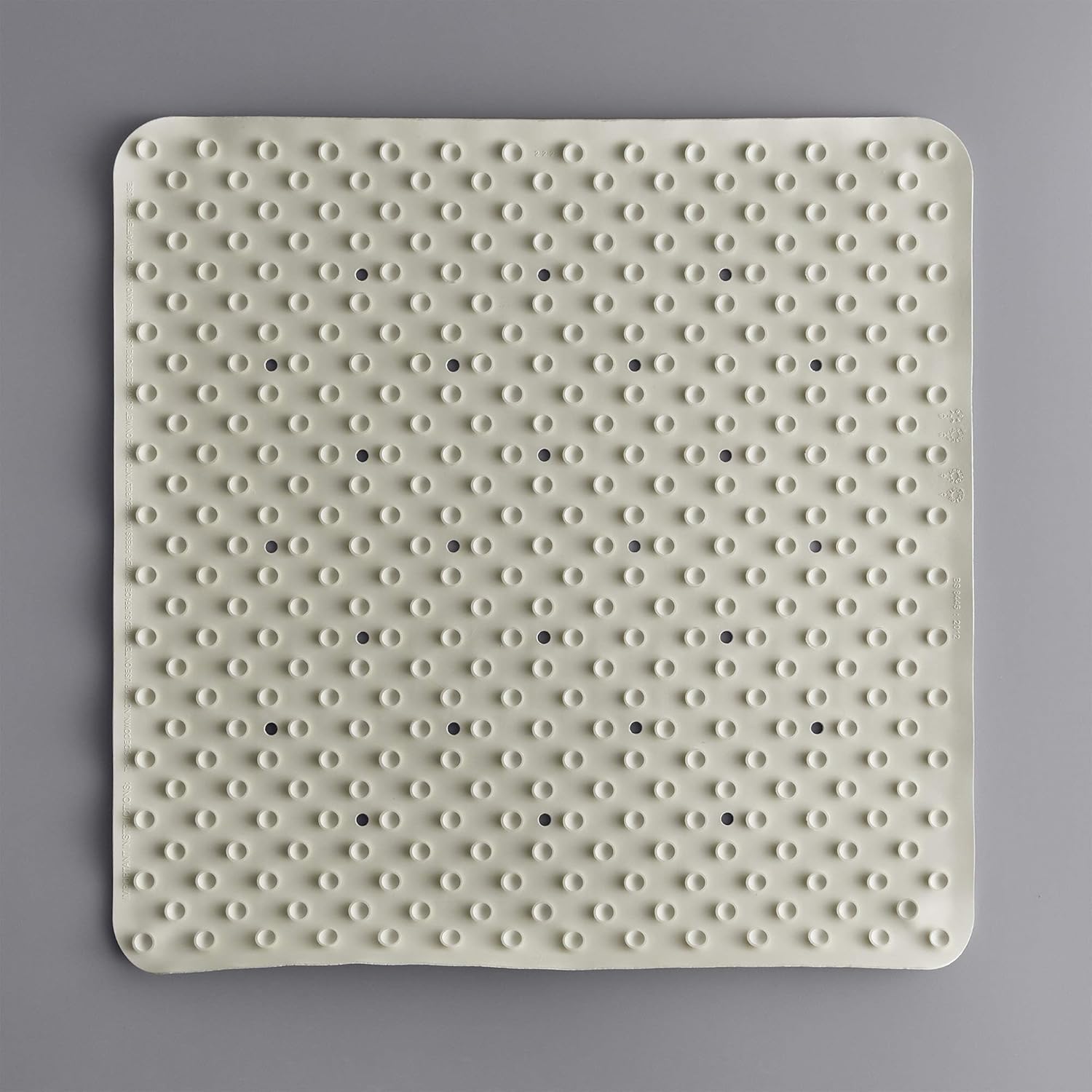 Rubbermaid Commercial Safti-Grip Bath Mat, Large, White, 1982726: Industrial & Scientific