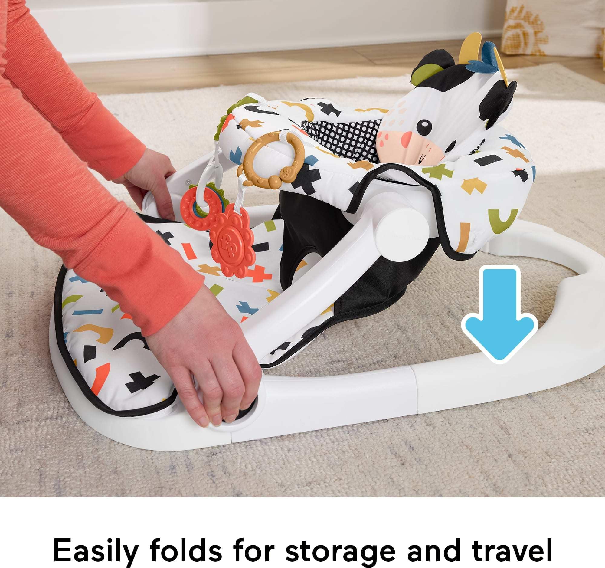 Fisher-Price Portable Baby Chair, Cute Cow Sit-Me-Up Floor Seat with BPA-Free Teether & Clacker Newborn Developmental Toys (Amazon Exclusive)