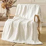 Experience Ultimate Comfort with BestLinenSheets.com