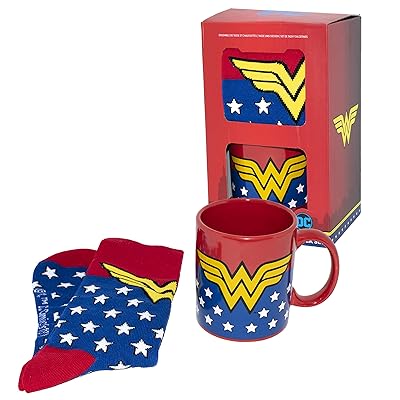 Wonder Woman Coffee Mug &amp; Sock Set- Producto DC Comics con licencia oficial