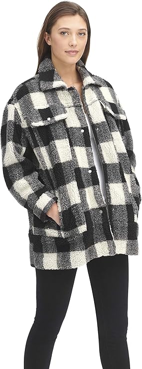 Levi's Women's Oversized Long Sherpa Trucker Jacket: Amazon.ca: Clothing & Accessories