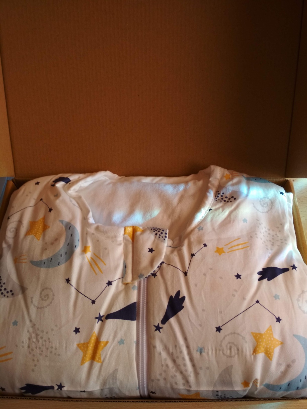 Saco de dormir para bebé de Bisoo – 2.5 TOG – 100% algodón – Ajustable 0–6 meses / 6–18 meses