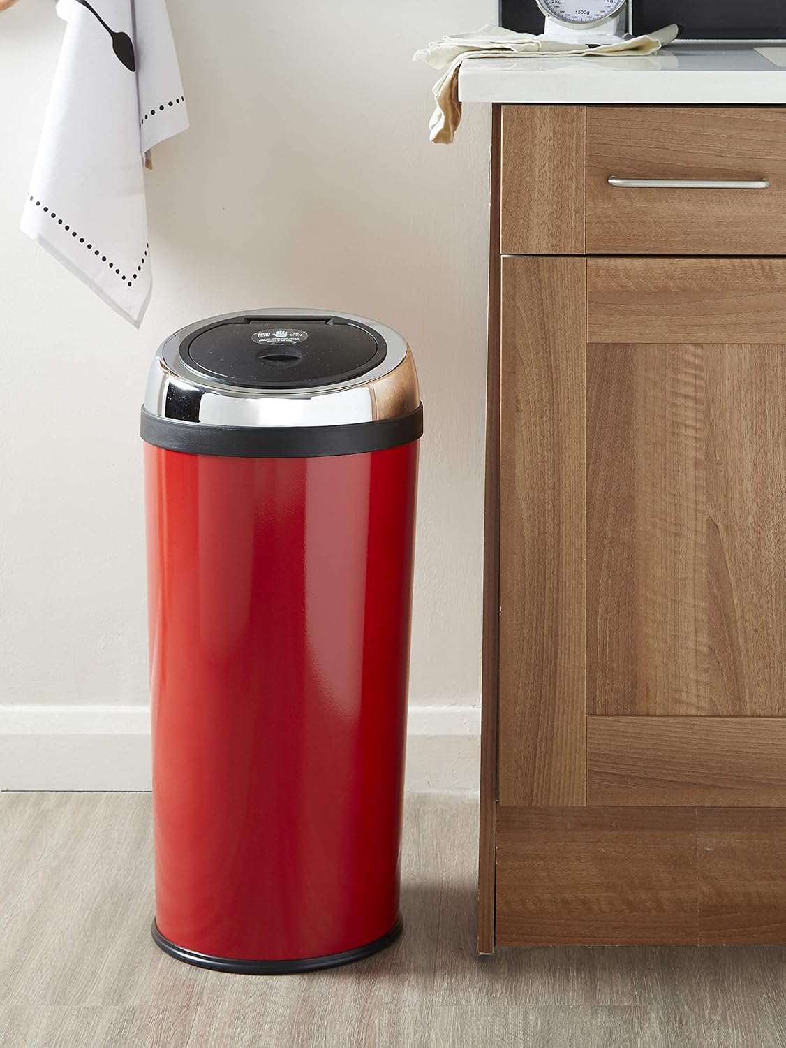 Premier Housewares Red Push Top Bin 30 Litre