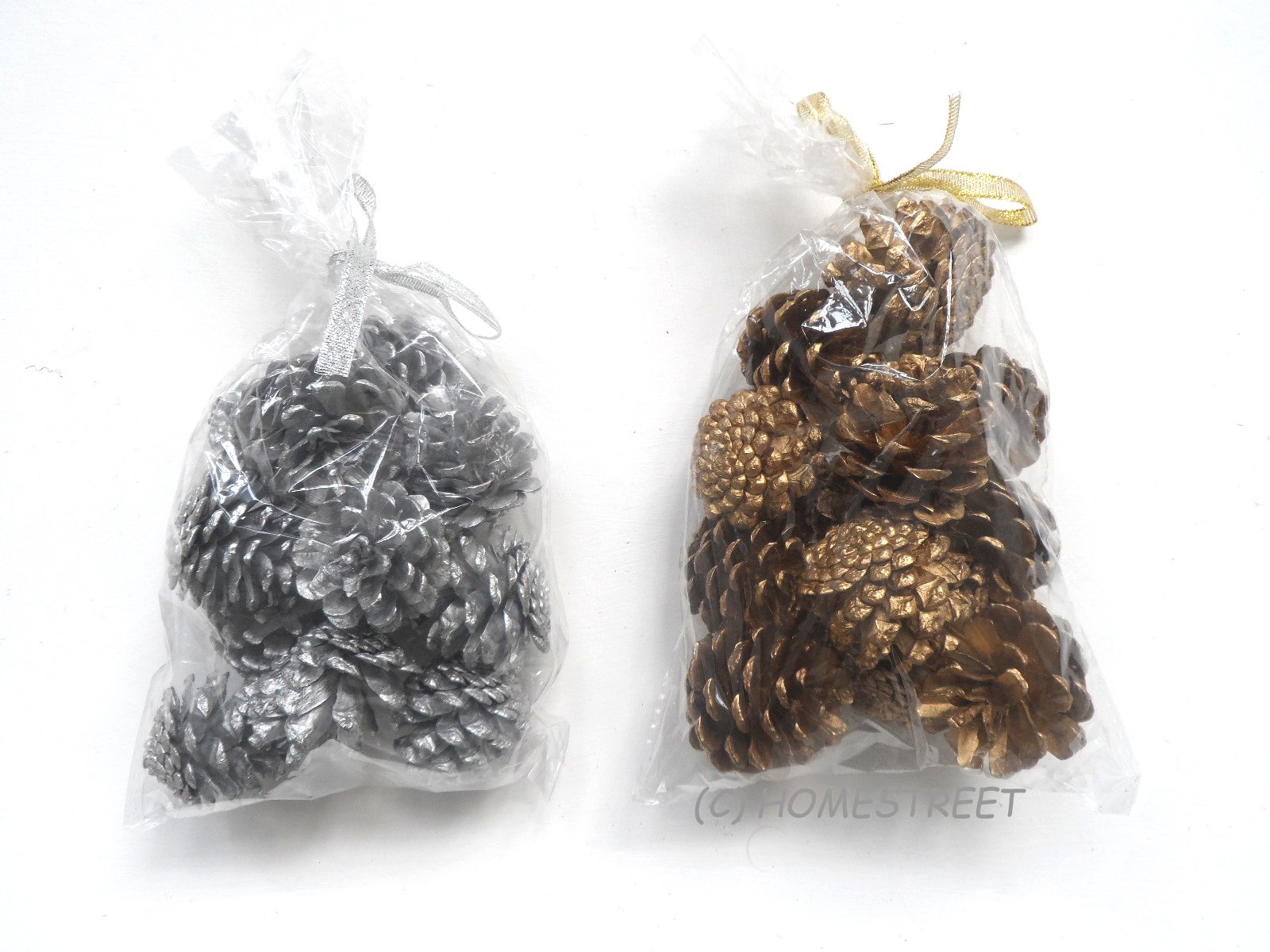 Homestreet Pack Of 12 Christmas Pine Cones For Decoration Or Craft In Silver Or Gold Xmas Gifts (Gold)