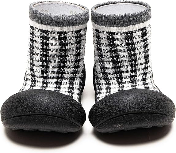 Amazon Attipas アティパス ベビーシューズ Chess チェス 男の子 女の子 洗濯機ok 速乾 軽量 裸足に近い ファーストシューズ プレシューズ 水遊びok 公園 お出かけ 出産祝い 生後5か月から 足の保護 Attipas ベビーシューズ