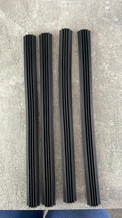 Polypipe 4pk Black Plastic Gutter Seals 32mm x 105mm for 150mm Half Round
