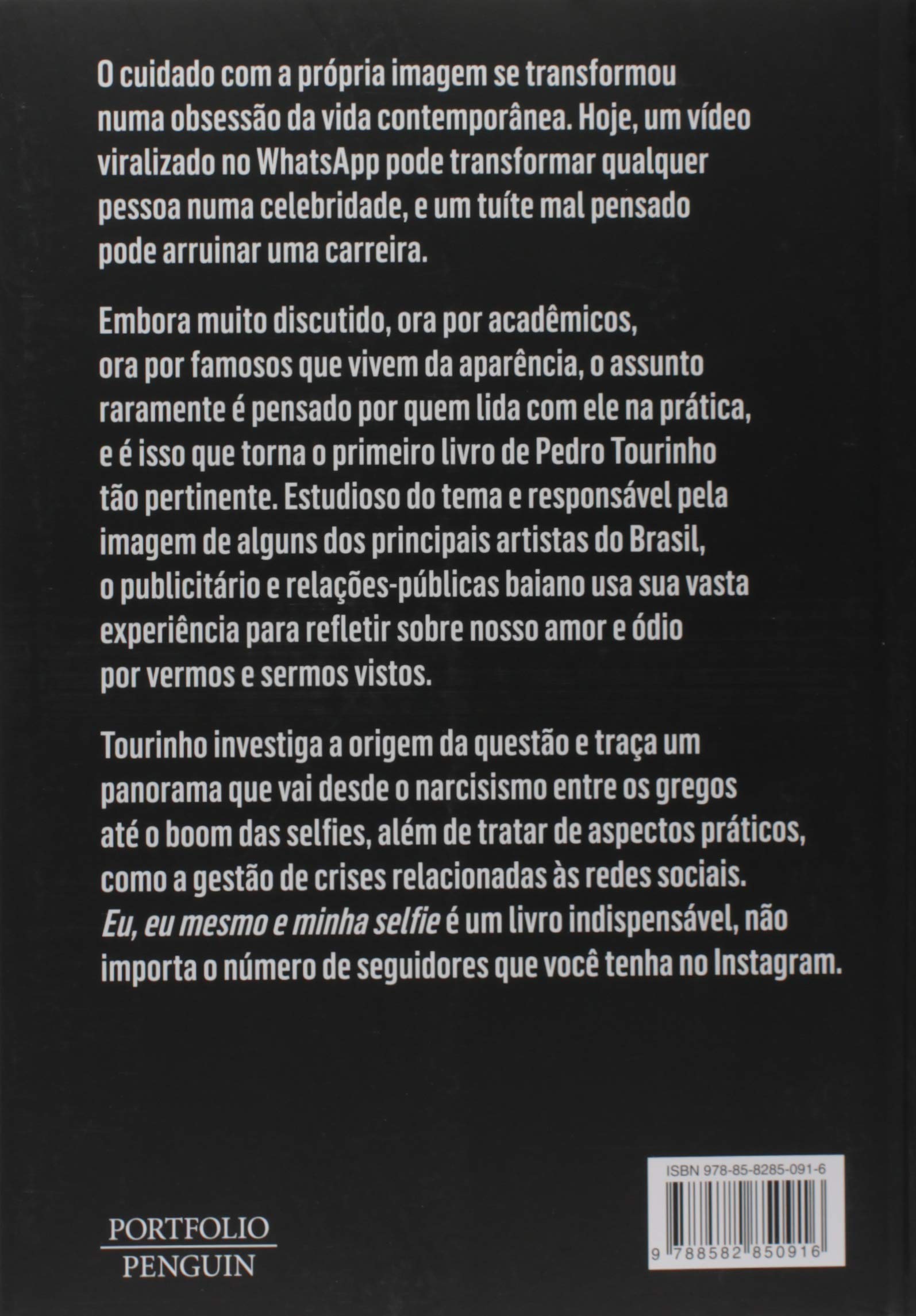 Livro 'Eu, eu mesmo e minha selfie' por Pedro Tourinho