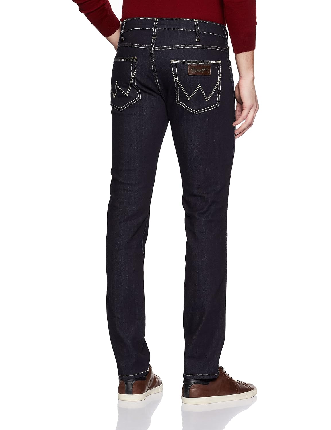 wrangler men's tapered fit jeans
