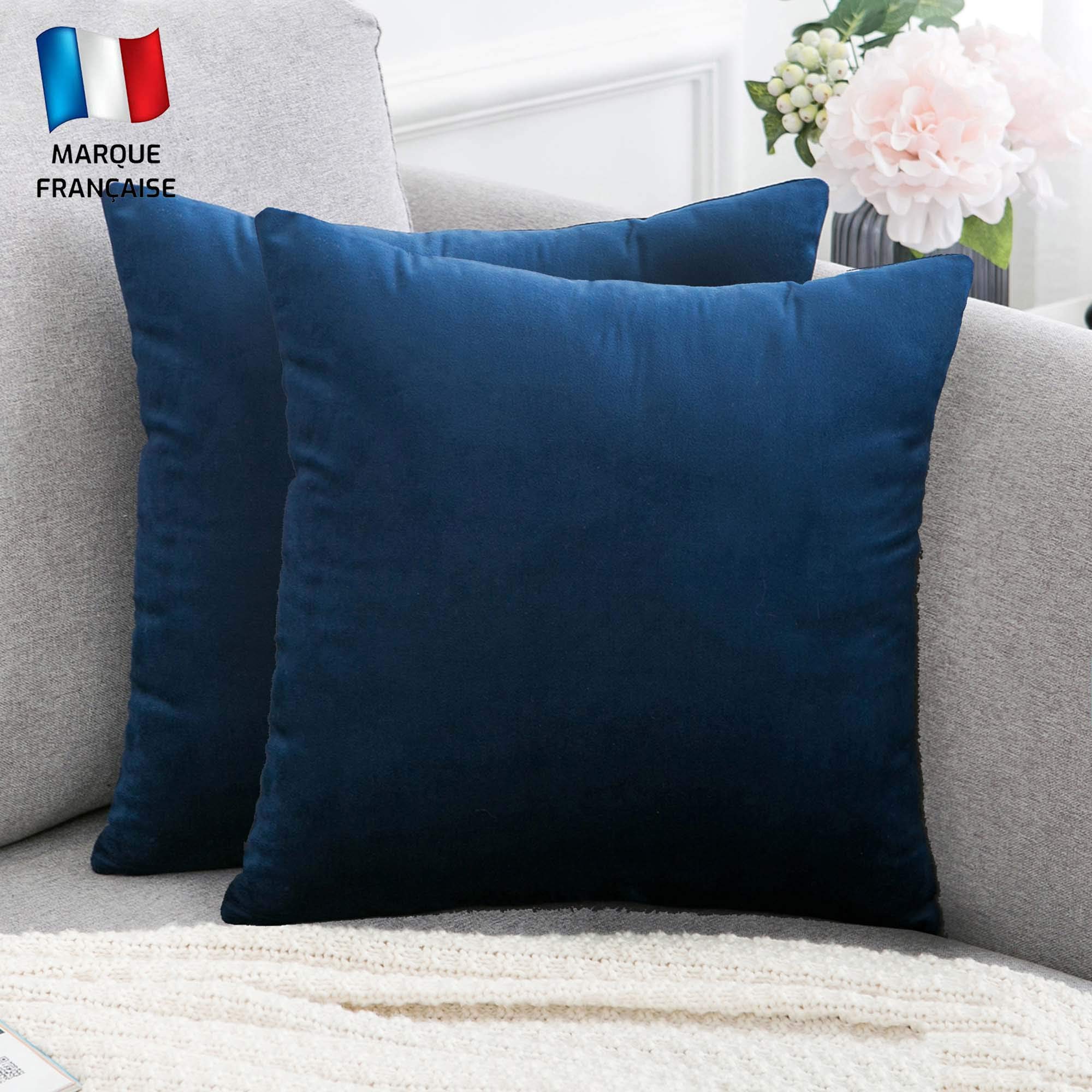 Douceur De Plumes Pack of 2 Cushion Cover Navy Blue Velvet 20x20 Inch Plain, Soft and Modern Rectangular Pillowcase for Scandinavian Sea, Living room color cobalt dark (2 Navy Blue)