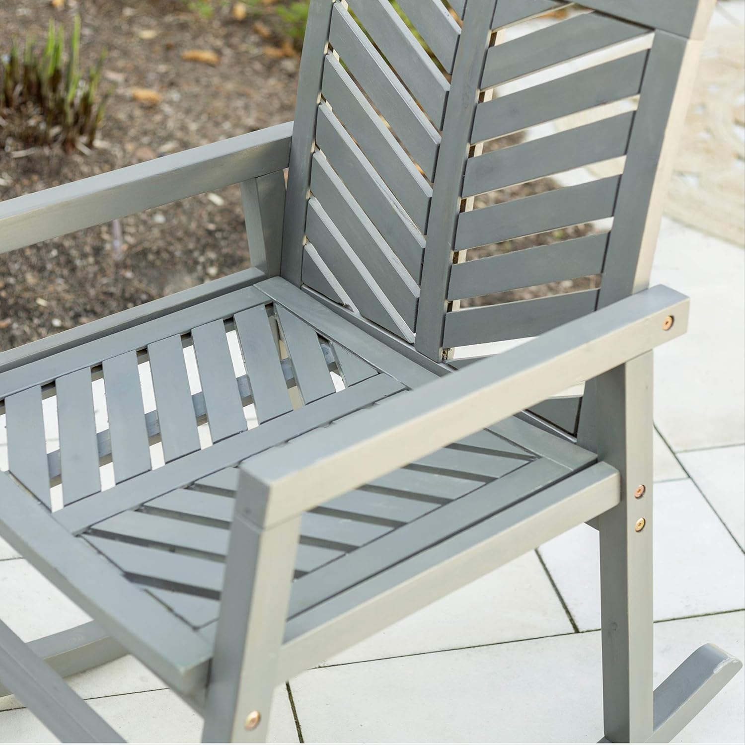 Walker Edison Furniture Company Outdoor Patio Wood Chevron Rocking Chair All Weather Backyard Conversation Garden Poolside Balcony, Set of 1, Grey: Furniture & Decor