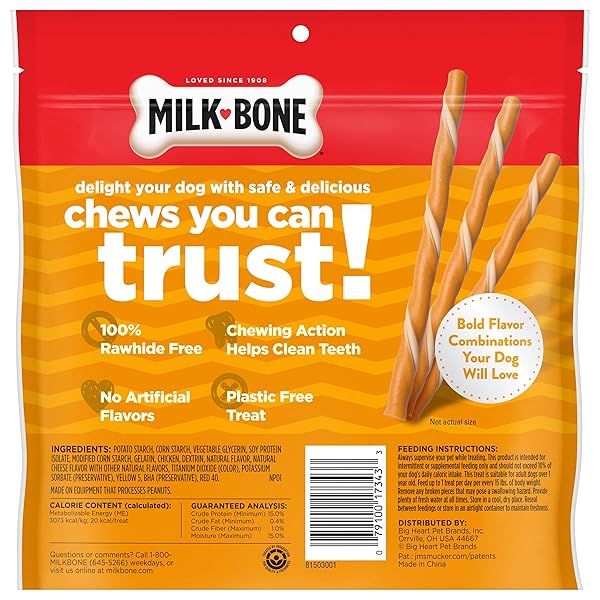 MILK-BONE EASY PEASY CHICKEN CHEESY FLAVOR TWISTS, RAWHIDE FREE DOG CHEWS, BAG OF 70