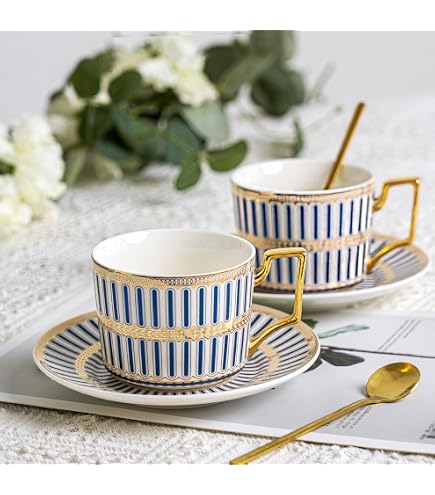 Amazon.com | Wedgwood 1053535 Cornucopia Tea Cup & Saucer, Lee