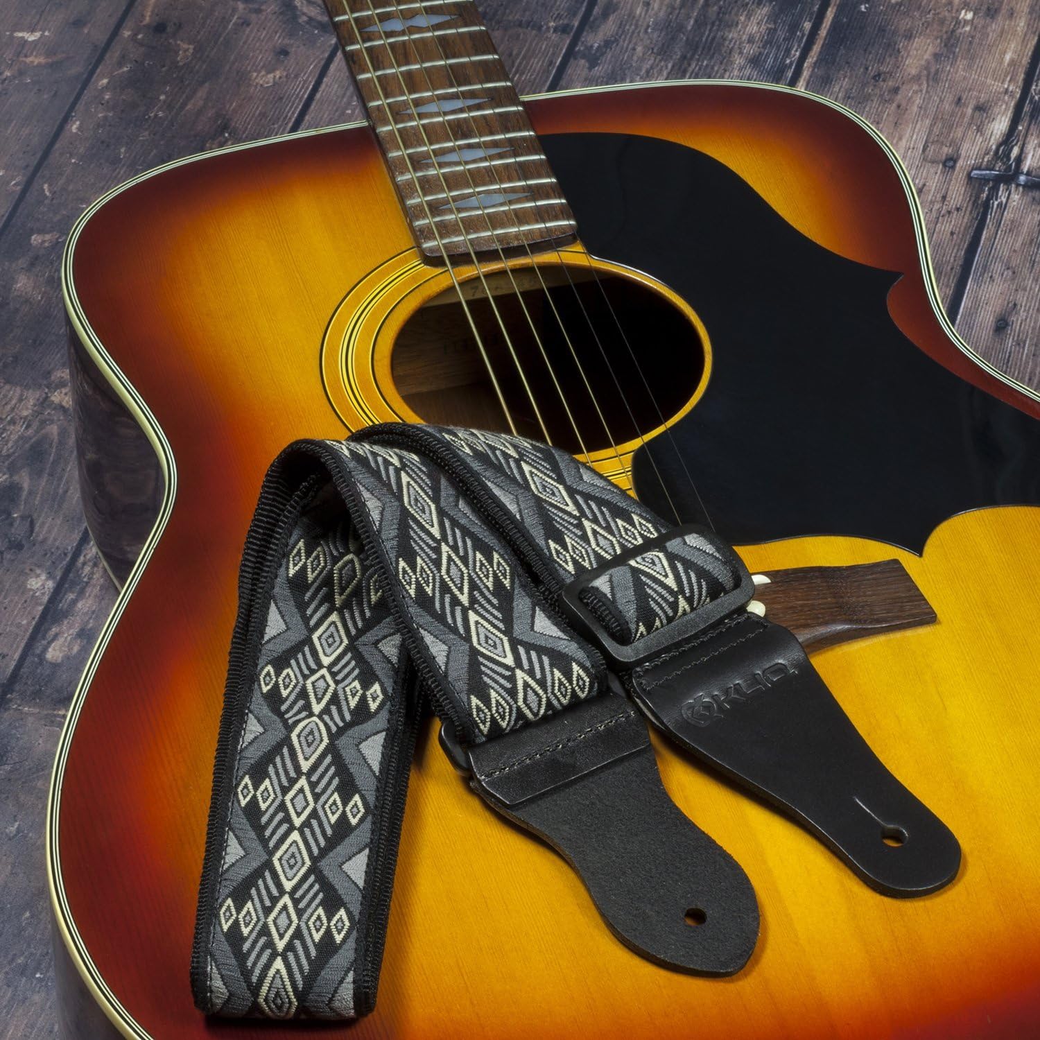 KLIQ Vintage Woven Guitar Strap for Acoustic and Electric Guitars + 2 Rubber Strap Locks, 2 Guitar Picks and 1 Lace - Image 3