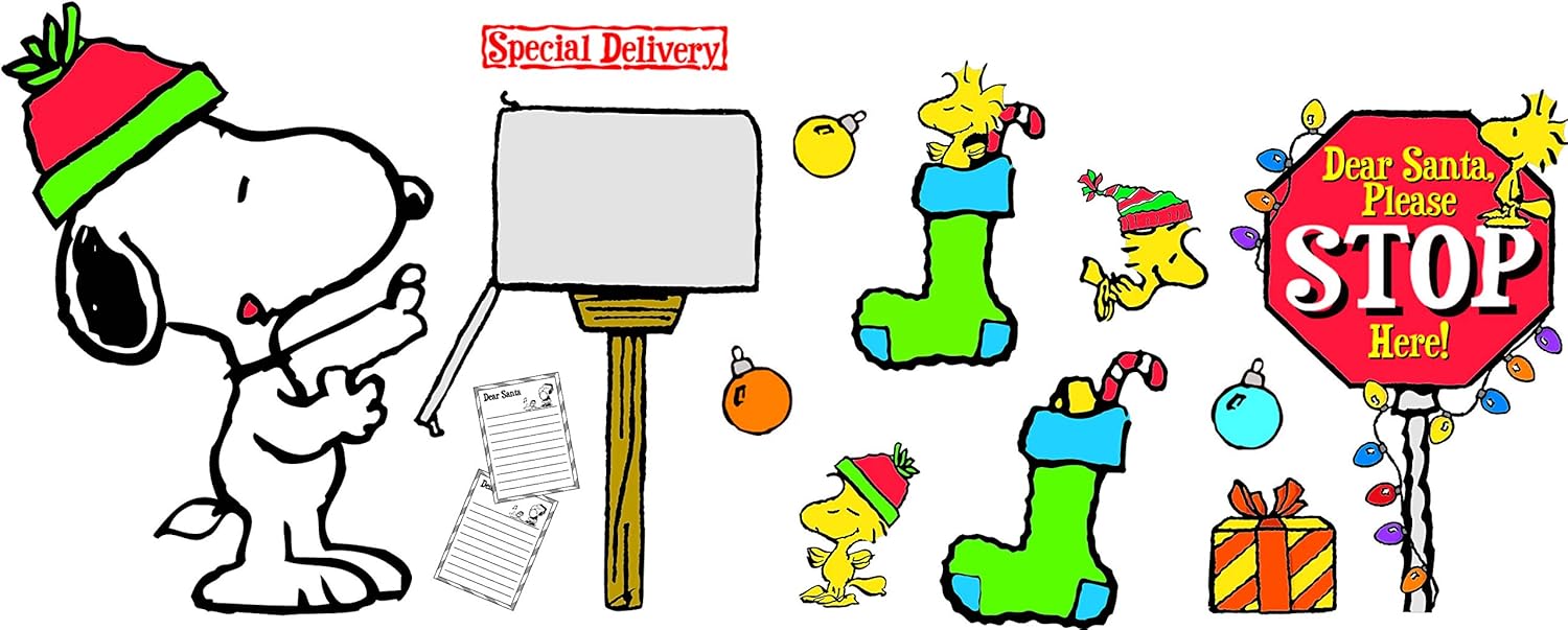 Eureka Snoopy Christmas Special Delivery Bulletin Board Sets (847606)