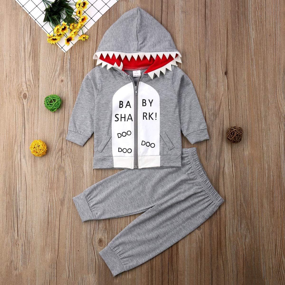 Unisex Baby Autumn Winter Shark Hooded Sweatshirt Infant Boys Girls Hoodies with Kangaroo Muff Pockets& Shark Fin: Clothing