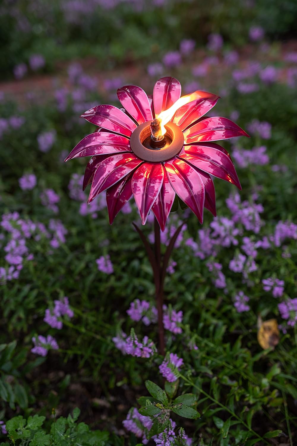 Amazon Com Desert Steel Flower Torch Red Bishop Dahlia 32 H X14 W Metal Art Citronella Garden Torch Pathway Light W Refillable Lamp Oil Canister Garden Outdoor