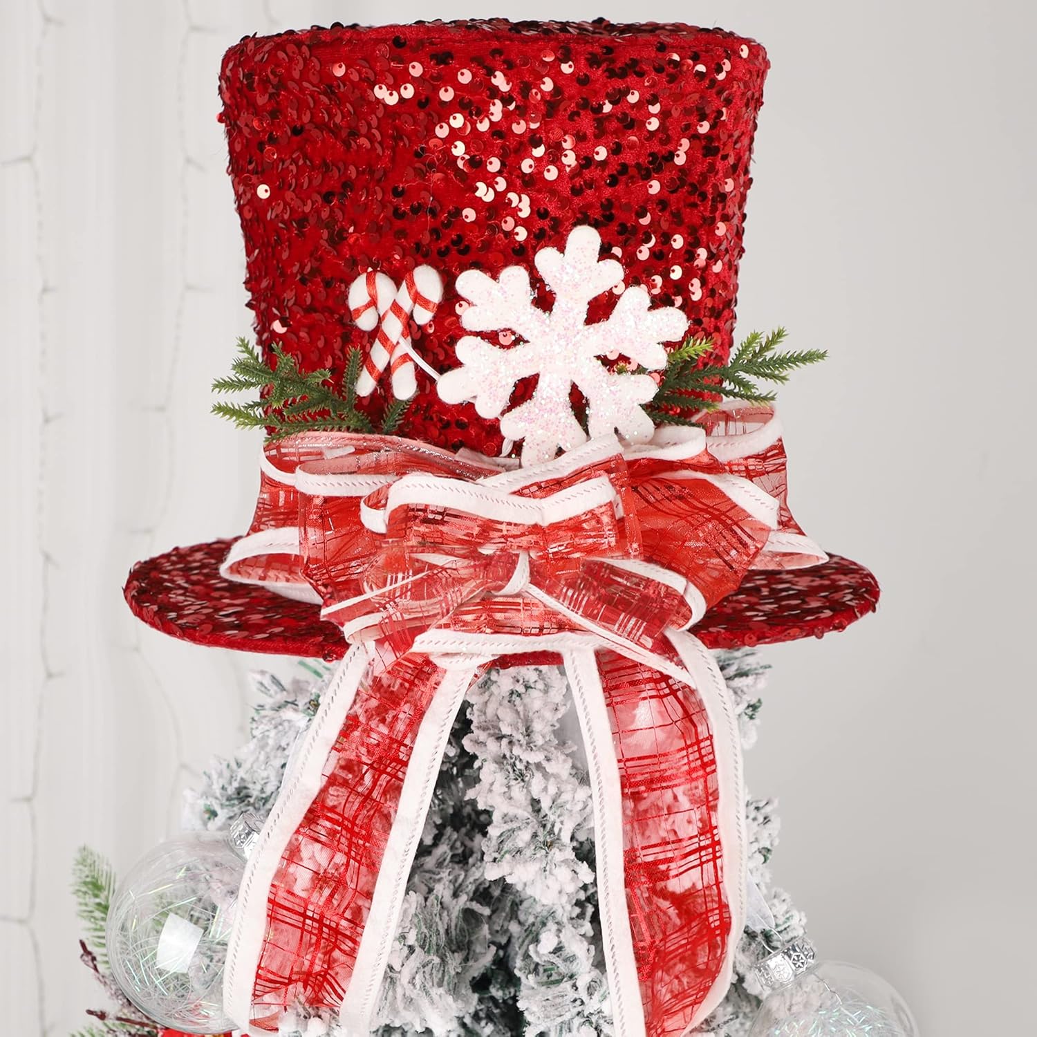 Tree Toppers - Prsildan Christmas Tree Topper Hat, Large Red Sequins Top Hat with Bow Ribbon and Snowflake, Christmas Decorations for Xmas Tree Snowman, Desktop Ornaments Holiday Home Decor